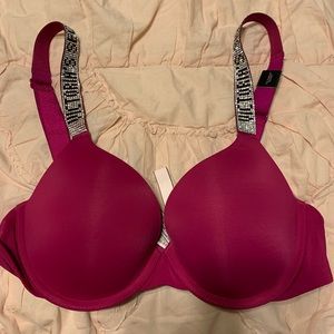 Pink VS t-shirt push up bra.